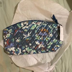 Vera bradley grand travel cosmetic bag in floral bursts